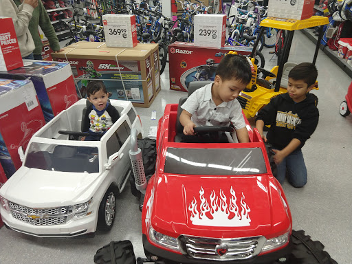 Sporting Goods Store «Academy Sports + Outdoors», reviews and photos, 2211 Elder Ln, Kannapolis, NC 28083, USA