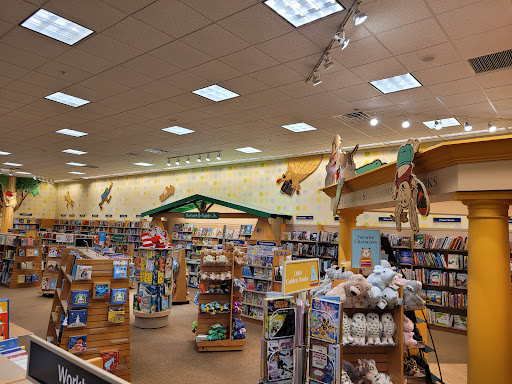 Book Store «Barnes & Noble», reviews and photos, 850 Inspiration Dr, Wilmington, NC 28405, USA