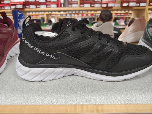 Shoe Store «WSS», reviews and photos, 9288 Sierra Ave, Fontana, CA 92335, USA