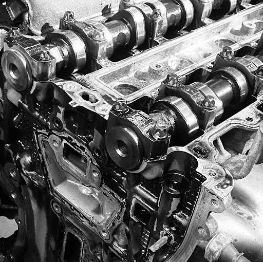 Philips Garage Volkswagen Audi Seat Skoda Glasgow, Geometry, Hybrid electric, MOT test, ADAS calibration