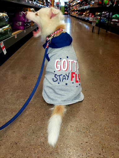 Pet Supply Store «Pet Supplies Plus», reviews and photos, 1704 Greenville Ave, Dallas, TX 75206, USA