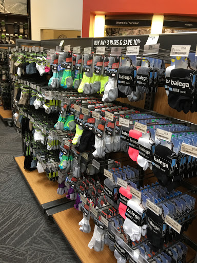 Camping Store «REI», reviews and photos, 189 Connecticut Ave, Norwalk, CT 06854, USA
