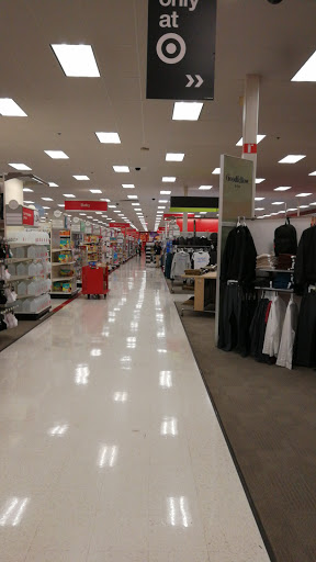 Department Store «Target», reviews and photos, 401 W Irving Park Rd, Wood Dale, IL 60191, USA