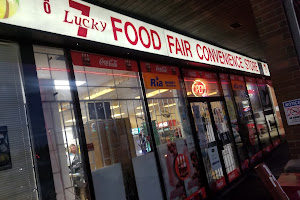 Lucky 7, Fair Deal Grocery Store