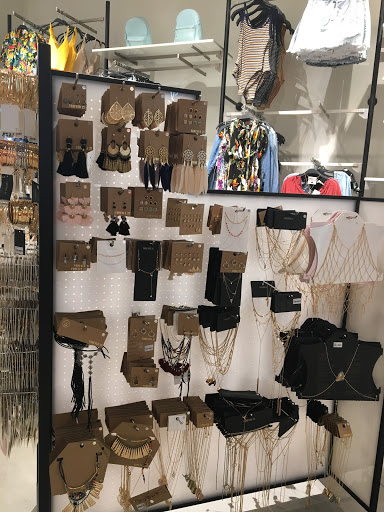 Clothing Store «Forever 21», reviews and photos, 400 Commons Way #310, Bridgewater, NJ 08807, USA