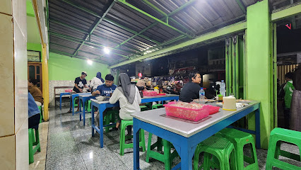 Warung Sate Ayam / kambing Pak Sabar - Jl. Mayjend Panjaitan No.Kav 1, Penanggungan, Kec. Klojen, Kota Malang, Jawa Timur 65113, Indonesia