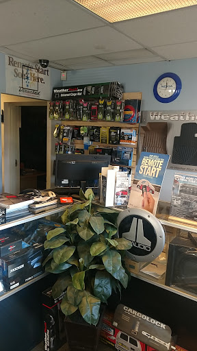 Electronics Store «Mobile Electronics», reviews and photos, 419 Ogden Ave, Downers Grove, IL 60515, USA