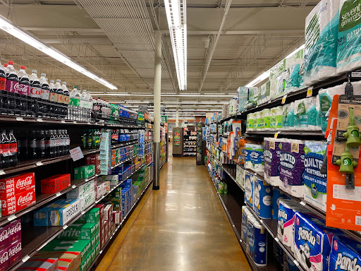 Grocery Store «Fresh Thyme Farmers Market- Naperville», reviews and photos, 790 Royal St George Dr, Naperville, IL 60563, USA