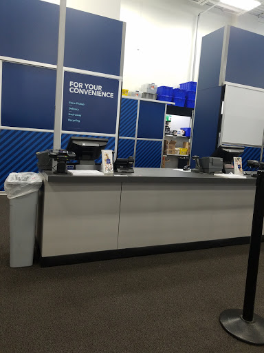 Electronics Store «Best Buy», reviews and photos, 26 Plaza Dr, Fairview Heights, IL 62208, USA