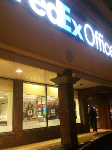 Print Shop «FedEx Office Print & Ship Center», reviews and photos, 4925 Stelton Rd, South Plainfield, NJ 07080, USA