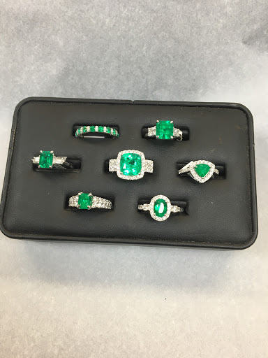 Jewelry Designer «The Jewelry Store», reviews and photos, 3601 E 29th St, Bryan, TX 77802, USA