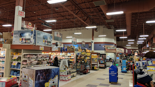 Grocery Store «ShopRite», reviews and photos, 2102-2130 N 2nd St, Millville, NJ 08332, USA