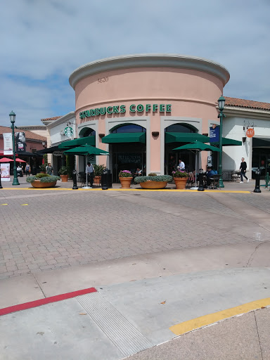Shopping Mall «Carlsbad Premium Outlets», reviews and photos, 5620 Paseo Del Norte, Carlsbad, CA 92008, USA