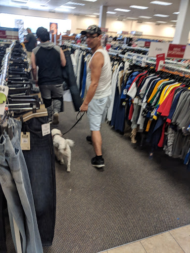 Clothing Store «Burlington Coat Factory», reviews and photos, 10202 E Washington St #700, Indianapolis, IN 46229, USA