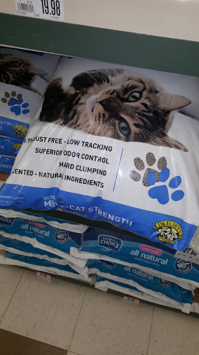 Pet Supply Store «Pet Supplies Plus», reviews and photos, 6030 S Pennsylvania Ave, Lansing, MI 48911, USA