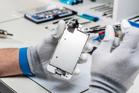 Electronics Repair Shop «iGeeks Cell Phone, Computer and Tablet Repairs», reviews and photos, 3 Lancaster Ave, Ardmore, PA 19003, USA