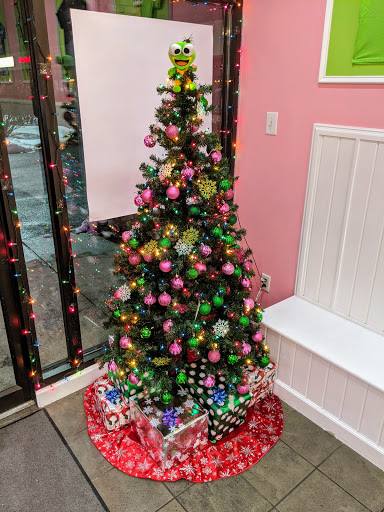 Frozen Yogurt Shop «sweetFrog», reviews and photos, 34 Shunpike Rd #28, Cromwell, CT 06416, USA