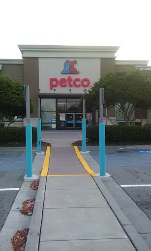 Pet Supply Store «Petco Animal Supplies», reviews and photos, 3372 Cobb Pkwy NW #300, Acworth, GA 30101, USA