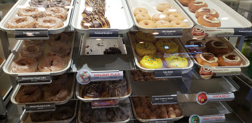 Bakery «Krispy Kreme Doughnuts», reviews and photos, 43835 Pacific Commons Blvd, Fremont, CA 94538, USA