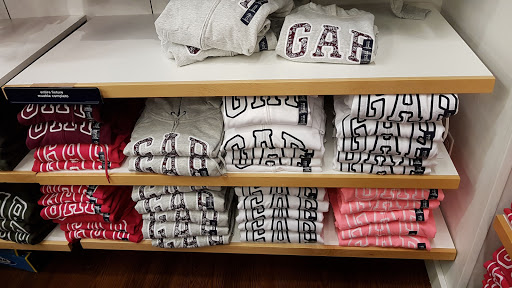 Clothing Store «Gap Outlet», reviews and photos, 8225 Vineland Ave, Orlando, FL 32821, USA
