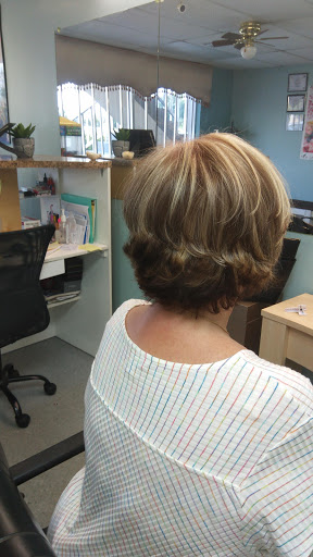 Beauty Salon «Dominicano Beauty Salon», reviews and photos, 583 Pondella Rd # F, North Fort Myers, FL 33903, USA