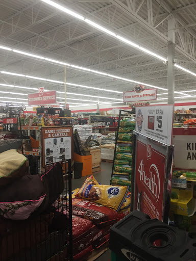 Home Improvement Store «Tractor Supply Co.», reviews and photos, 2220 Eatonton Rd, Madison, GA 30650, USA