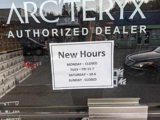 Sporting Goods Store «Kitsap Sports», reviews and photos, 622 N Callow Ave, Bremerton, WA 98312, USA