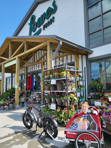 Grocery Store «Lowes Foods», reviews and photos, 215 International Dr, Myrtle Beach, SC 29579, USA