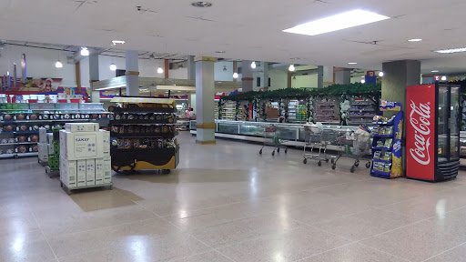 Hipermercado Central Madeirense