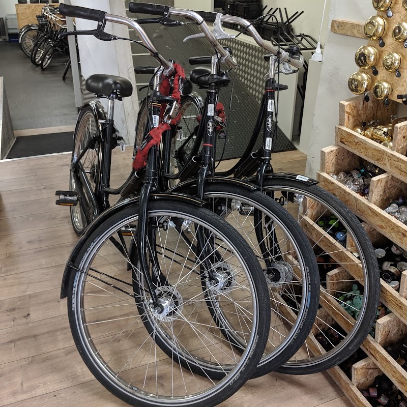 Black Bikes City Centre | Bike Rental Amsterdam