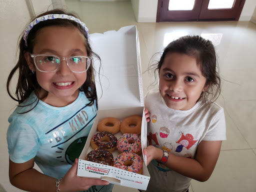 Bakery «Krispy Kreme Doughnuts», reviews and photos, 6627 San Dario Ave, Laredo, TX 78041, USA