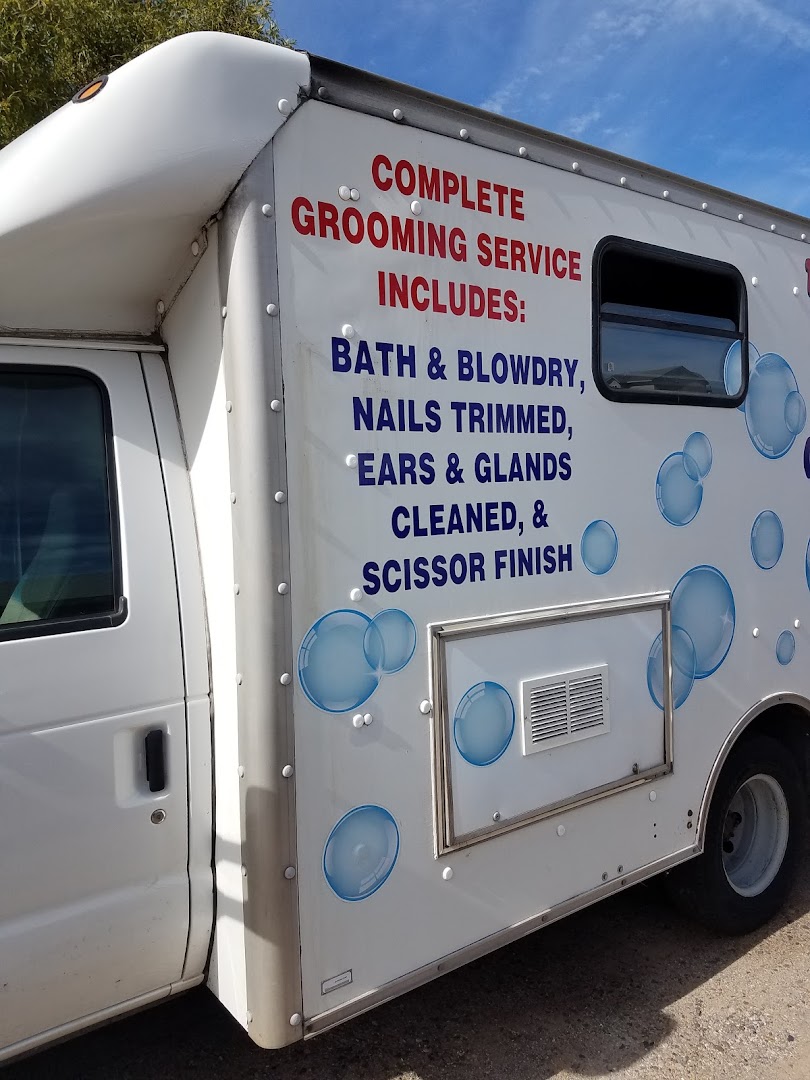 Paws & Claws Mobile Grooming