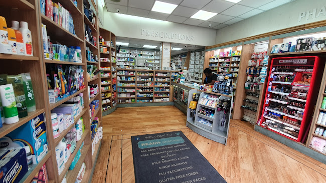 Reviews of Reach Pharmacy and Travel and Sexual Health Clinic in Glasgow - Pharmacy