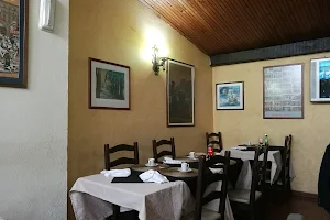 Restaurante O Parreirinha image