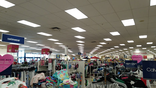 Department Store «Marshalls & HomeGoods», reviews and photos, 4950 Hadley Center Dr, South Plainfield, NJ 07080, USA