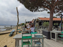 Atmosphère du Bar-restaurant à huîtres La Canfouine à Lège-Cap-Ferret - n°7