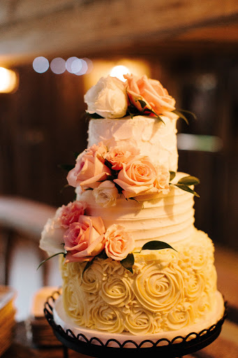 Wedding Bakery «Icing On the Cake By Kristina», reviews and photos, 8009 Rinnie Seitz Rd, Nashville, IN 47448, USA