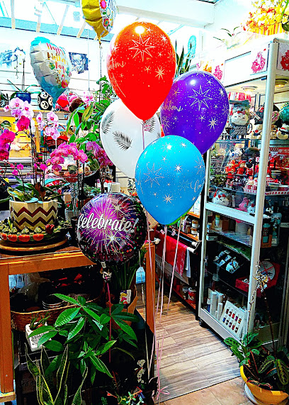 Studio G Flowers and Balloons