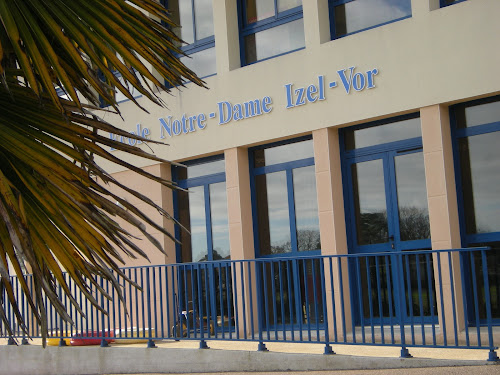 Ecole Notre Dame D'Izel Vor à La Forêt-Fouesnant