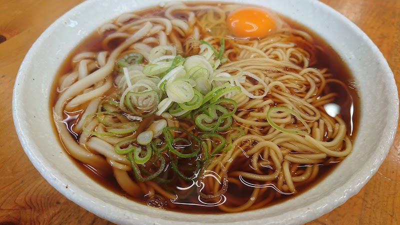 長命うどん 港店