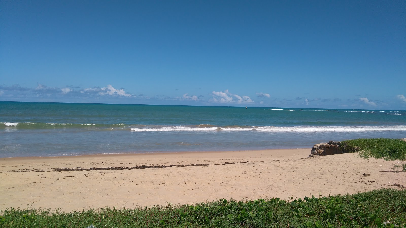 Valokuva Riacho Doce Beachista. mukavuudet alueella