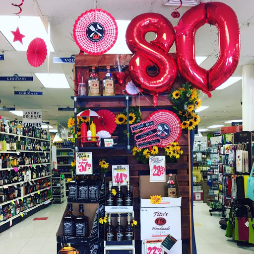 Wine Store «Wells Discount Liquors», reviews and photos, 6310 York Rd, Baltimore, MD 21212, USA