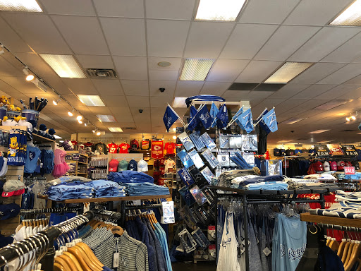 Sportswear Store «Kansas Sampler/Rally House Mission», reviews and photos, 6858 Johnson Dr, Mission, KS 66202, USA