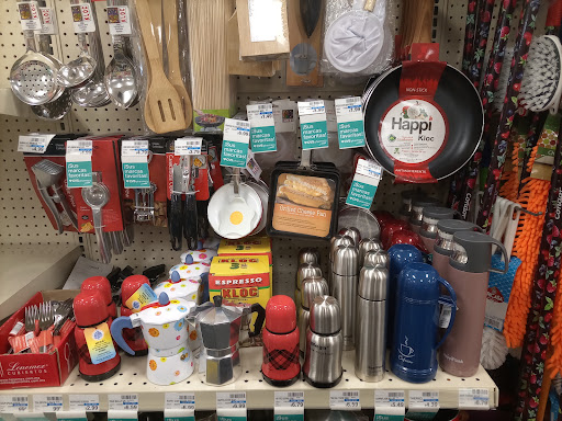 Drug Store «CVS», reviews and photos, 7400 Collins Ave, Miami Beach, FL 33141, USA