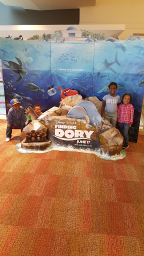 Movie Theater «Connecticut Post 14 + IMAX», reviews and photos, 1201 Boston Post Rd, Milford, CT 06460, USA