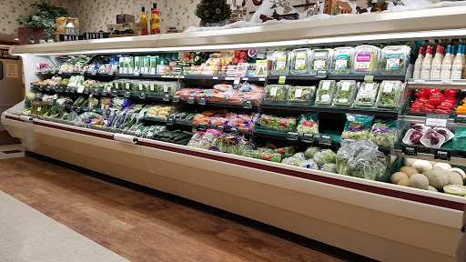 Grocery Store «Washington Food Market Inc», reviews and photos, 5 Bryan Hall Plaza, Washington Depot, CT 06794, USA