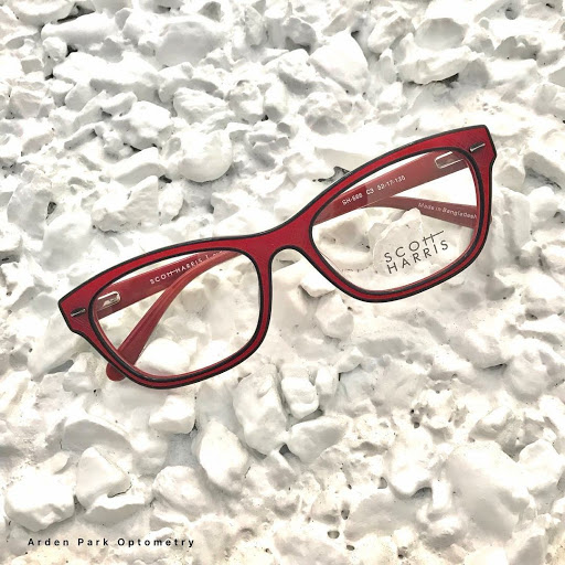 Optometrist «Arden Howe Optometry, Dorothy Hinkley OD», reviews and photos, 1586 Howe Ave, Sacramento, CA 95825, USA