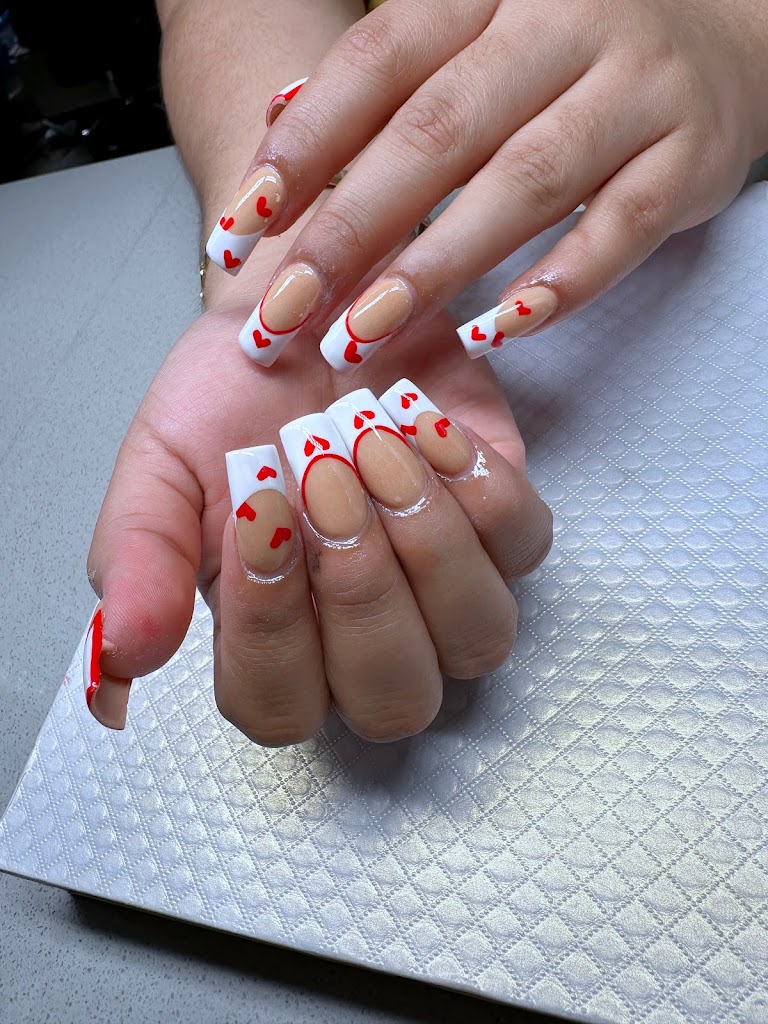 GlamMe Nails Salon (New Owner) Jupiter, FL 33458 Services and Reviews