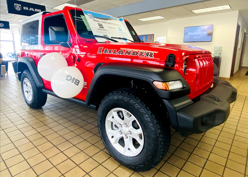 Chrysler Dealer «Preferred Chrysler Dodge Jeep Ram of Muskegon», reviews and photos, 3146 Henry St, Muskegon, MI 49441, USA