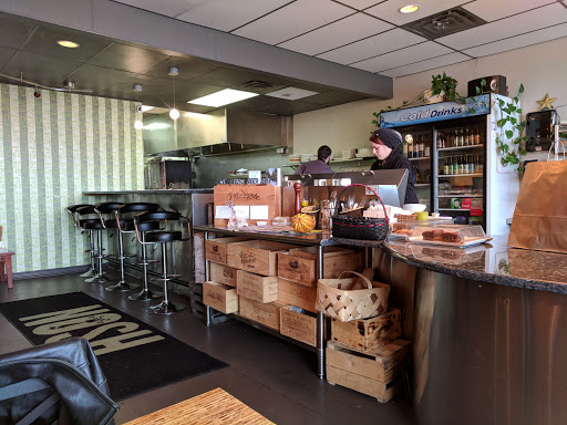 American Restaurant «Nosh Eatery & Creative Catering», reviews and photos, 5929 Darrow Rd #2, Hudson, OH 44236, USA